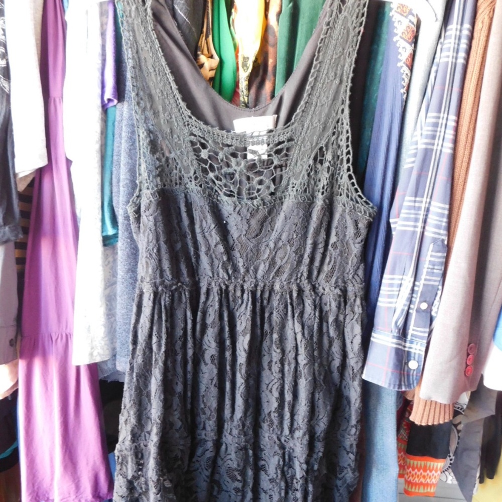 Party! Dress lace V-Neck lined skirt fitted bodice Pinky Large